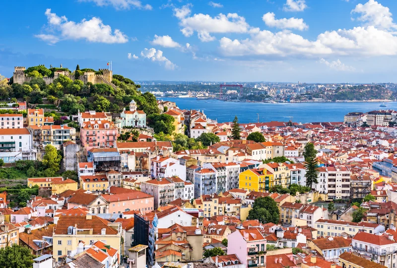 Vista panorâmica de Lisboa, do Castelo de São Jorge e do rio Tejo